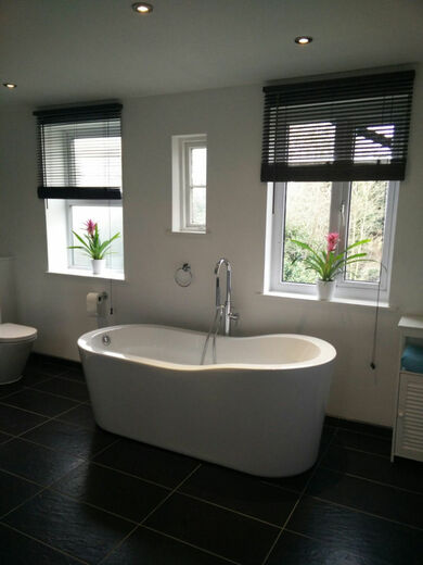 Rekonstrukce koupelny v domě